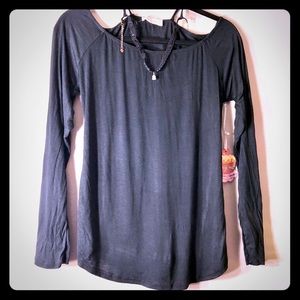 💥Brand New black blouse with choker!